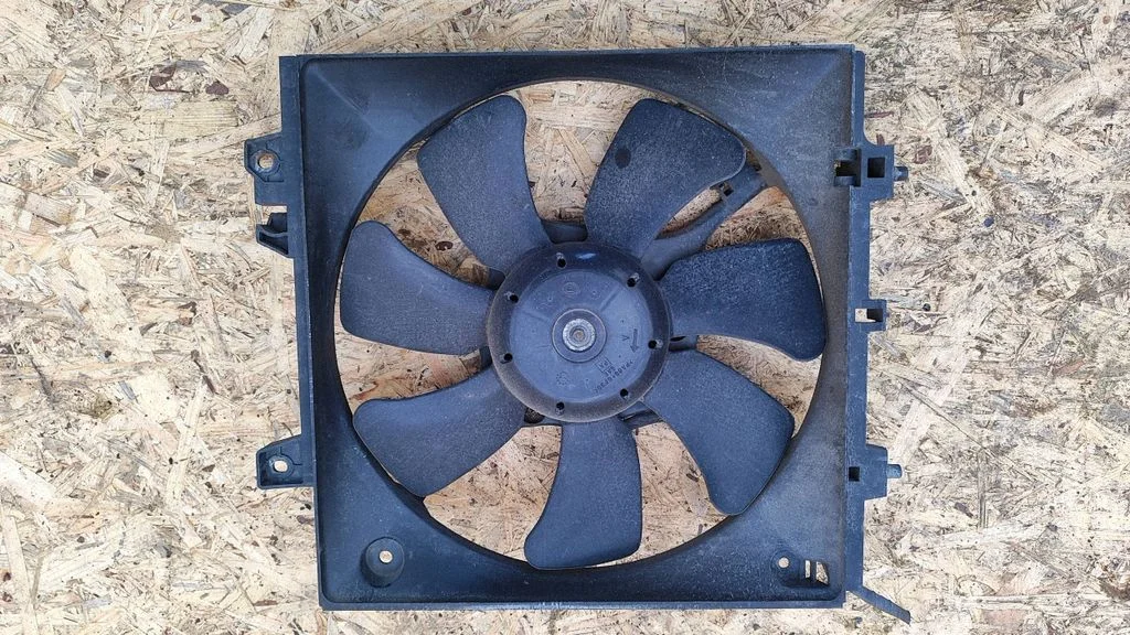 Ventilaatorite komplekt – parem