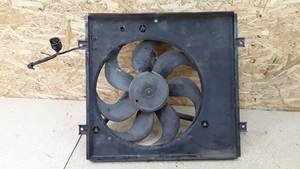 Ventilaatorite komplekt 1J0121207