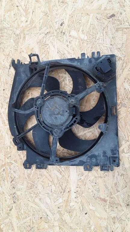 Ventilaatorite komplekt 8200135167