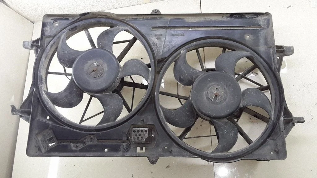 Wentylatory – komplet – Ford Focus (1998-2004)