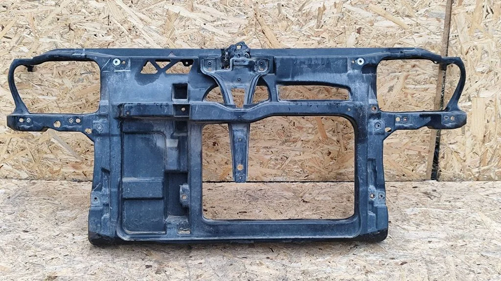 Radiator support slam panel – Volkswagen Golf IV (1998-2005)