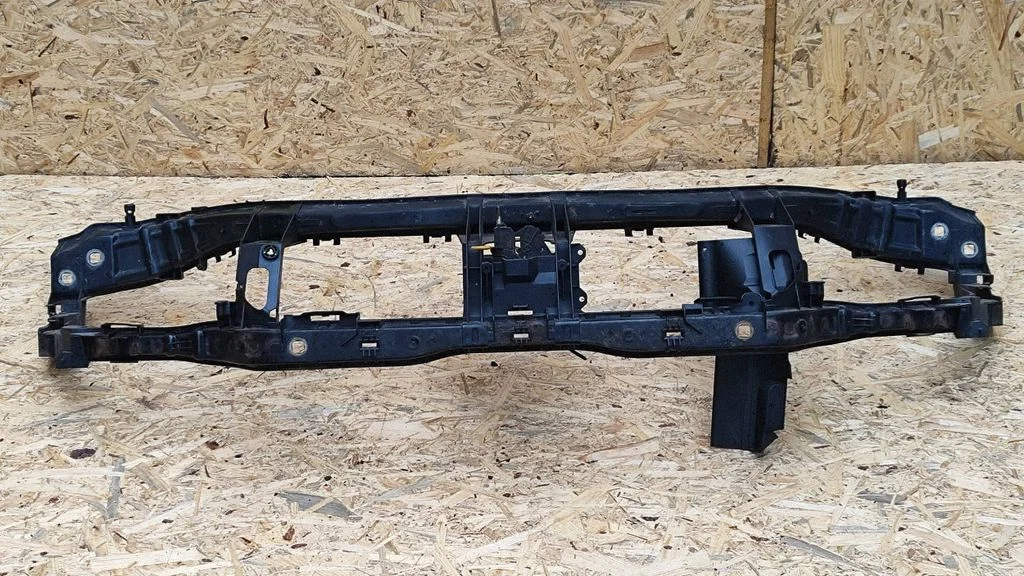 Radiaatori tugipaneel 6M219F721B