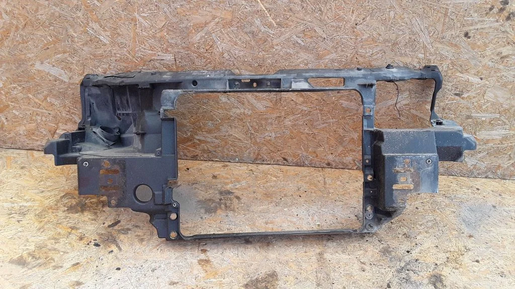 Radiaatori tugipaneel – Volkswagen Sharan (2001-2010)