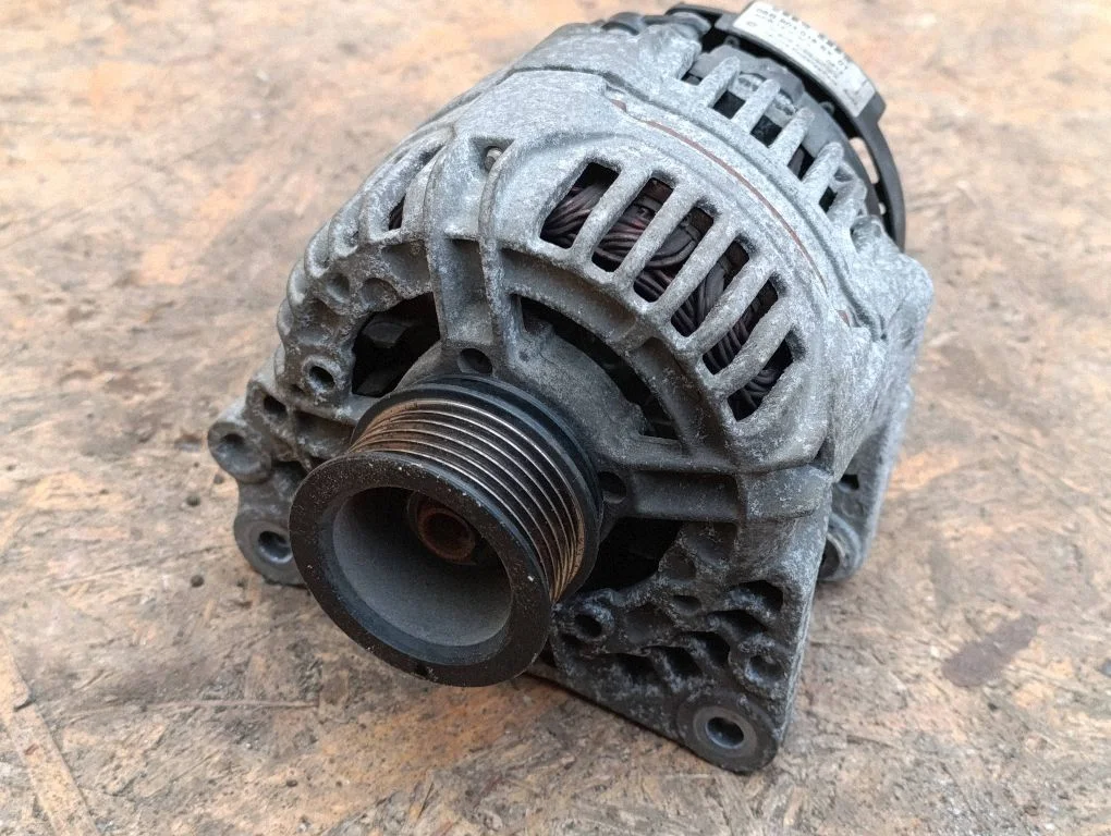 Generaator 06B903018SX