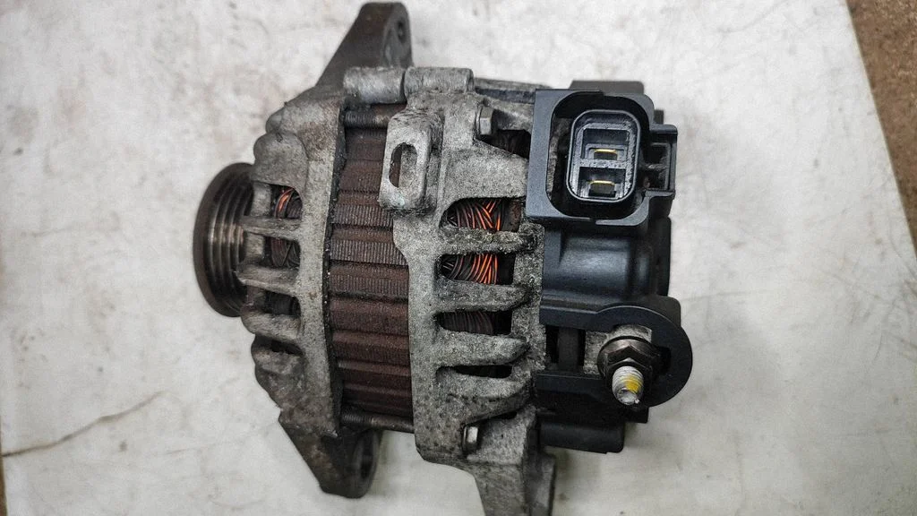 Generaator 373002B101
