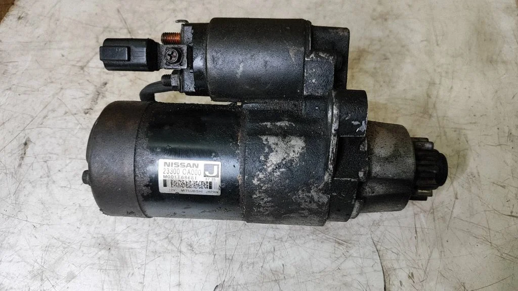 Starter motor 23300CA000