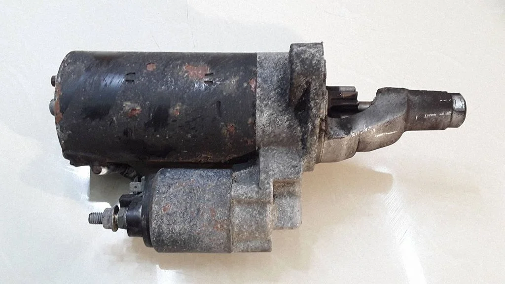 Starter motor 059911023H