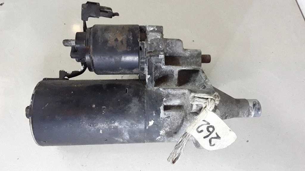Starter motor – Chrysler Grand Voyager III (1995-2000)