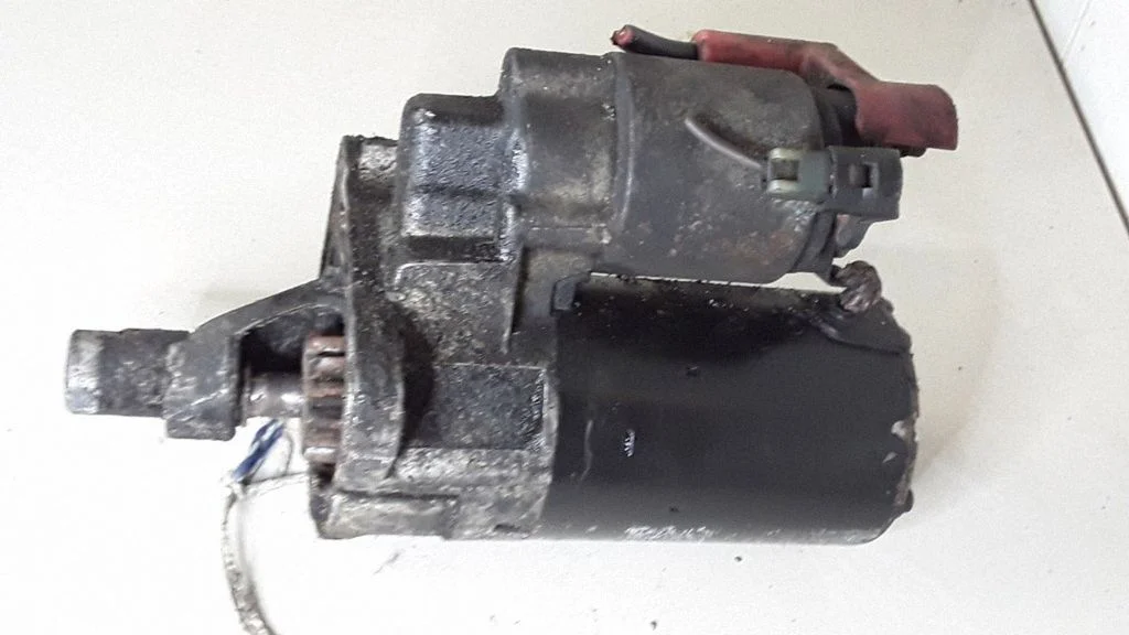 Starter motor – Chrysler Grand Voyager III (1995-2000)