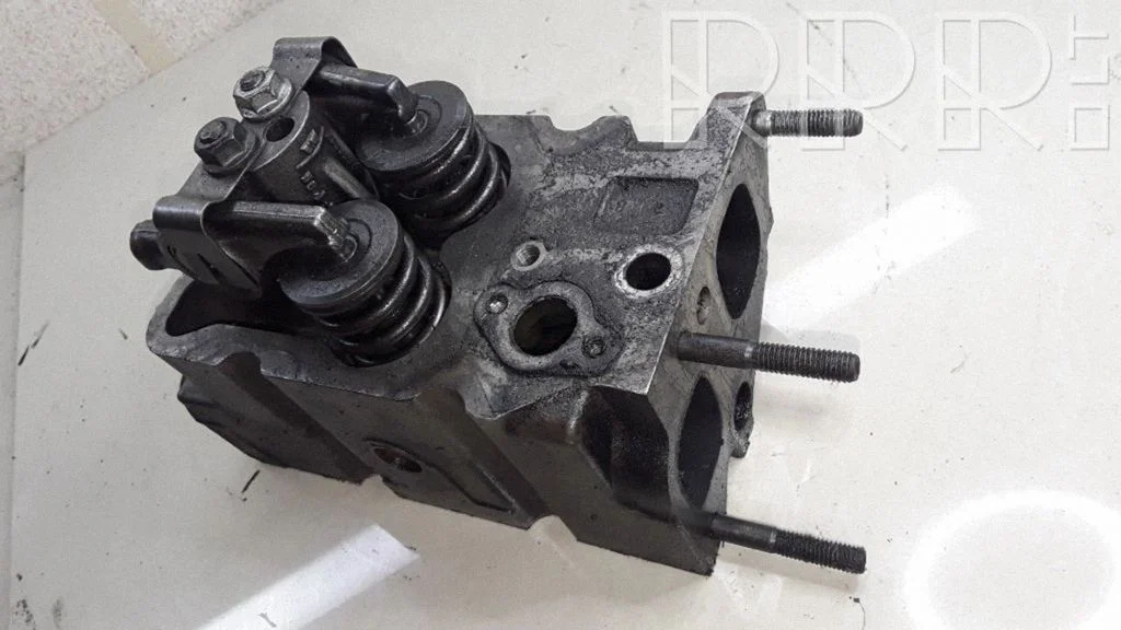 Engine head – Chrysler Grand Voyager III (1995-2000)