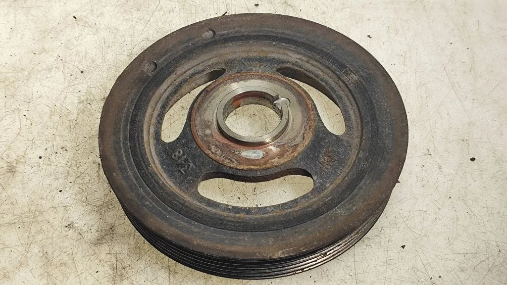 Crankshaft pulley – Peugeot 307 (2001-2005)