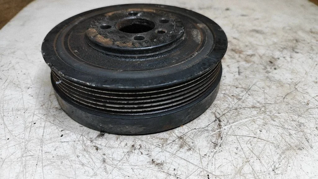 Crankshaft pulley – Volkswagen Polo IV 9N3 (2005-2009)