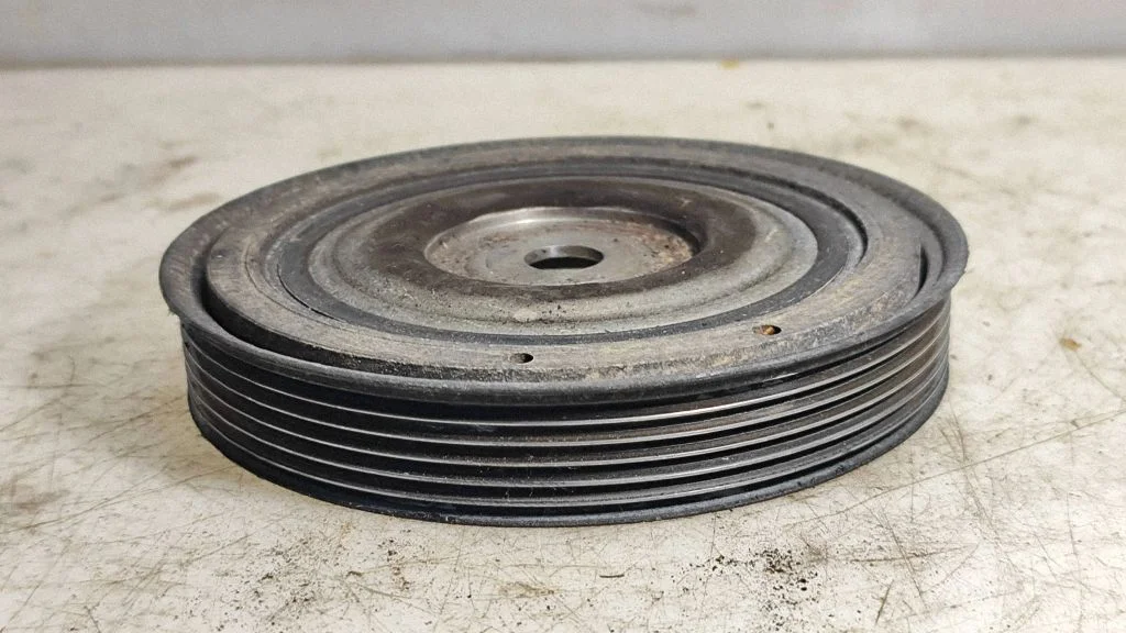 Crankshaft pulley – Volvo C30 (2007-2010)