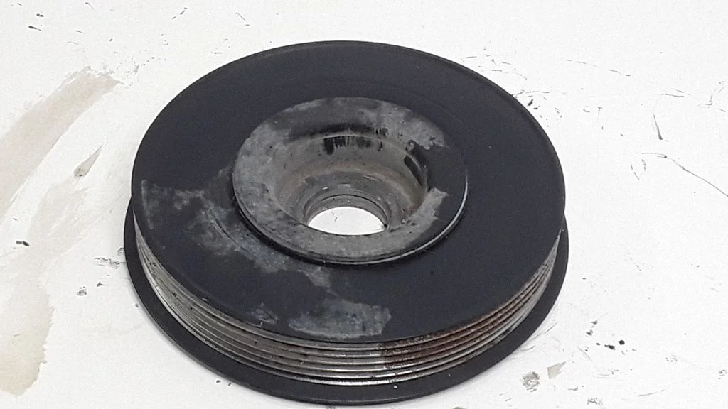 Crankshaft pulley – Citroen C5 (2005-2008)