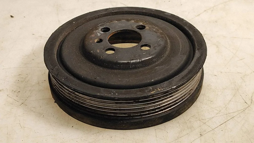 Crankshaft pulley – Volkswagen Caddy (2004-2010)