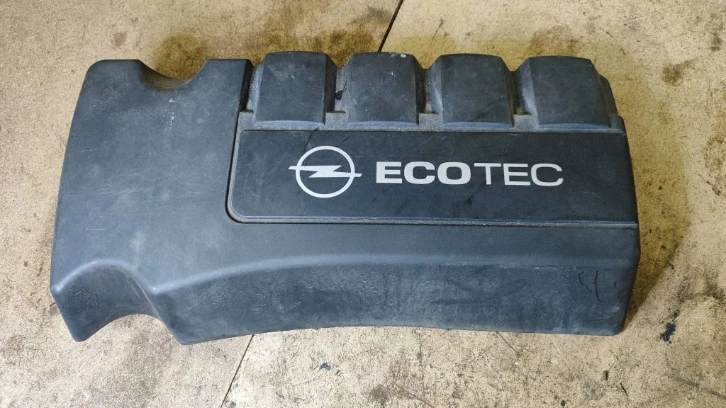 Engine cover (trim) 564185296