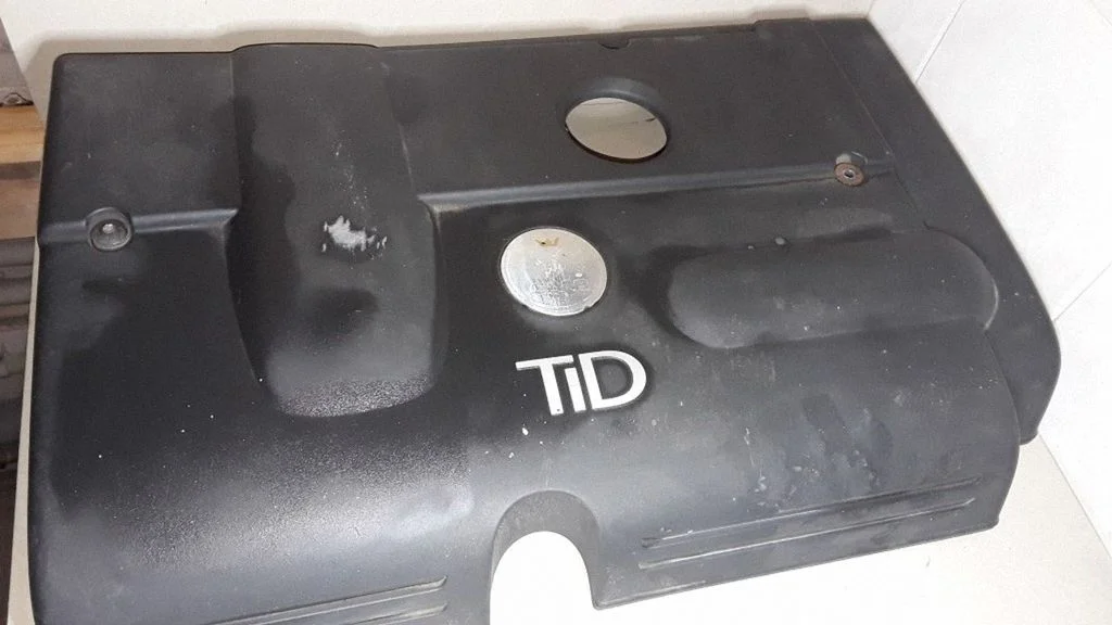 Engine cover (trim) 5195417