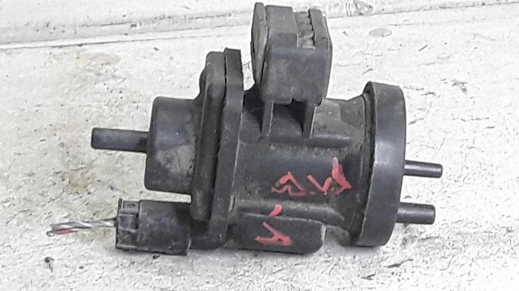 Turbo solenoid valve A000545027