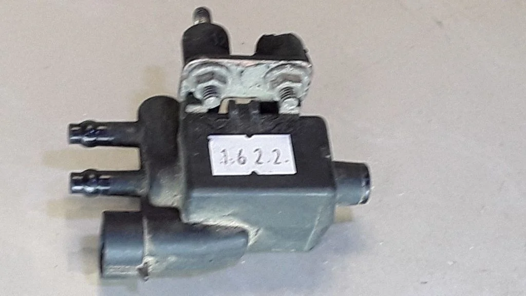 Turbo solenoid valve – Renault Scenic I (1996-2003)