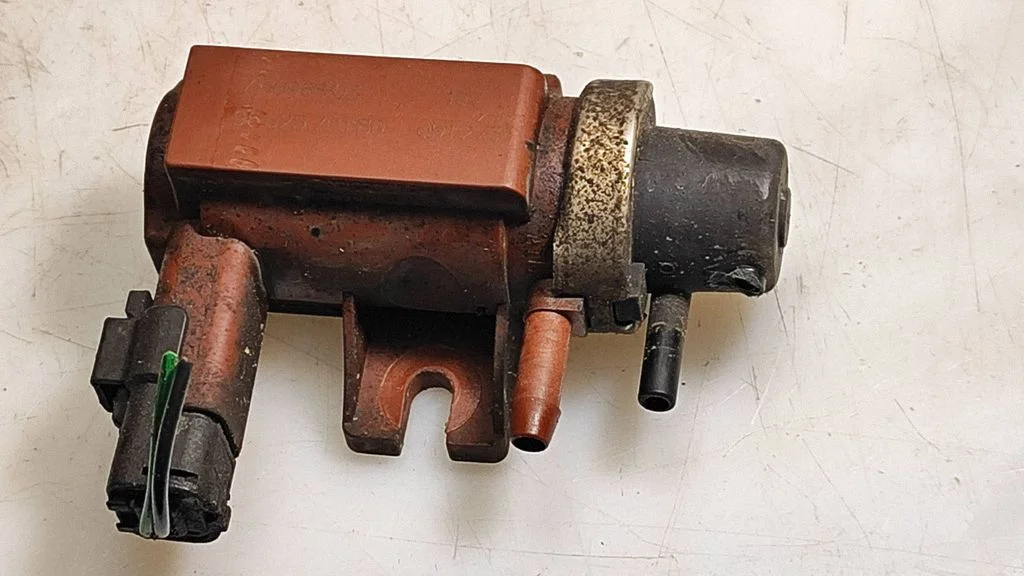 Turbo solenoid valve – Volvo V50 (2004-2007)