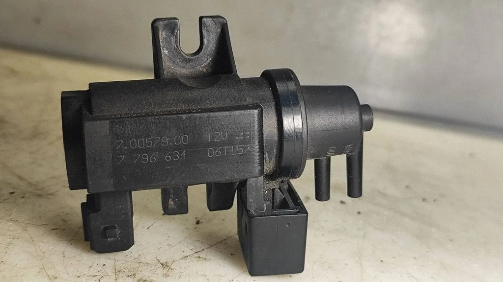 Turbo solenoid valve – BMW 1 Series E81 E87 (2004-2011)