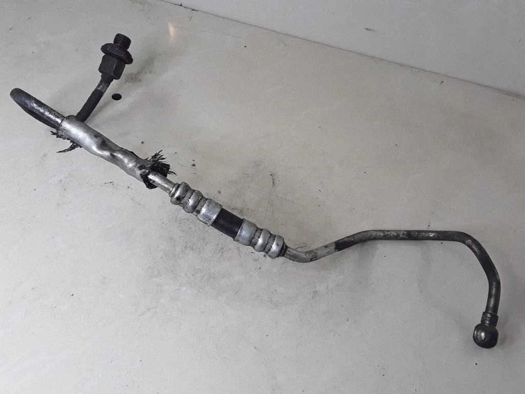 Turbo turbocharger oiling pipe/hose – Saab 9-3 Ver2 (2003-2007)