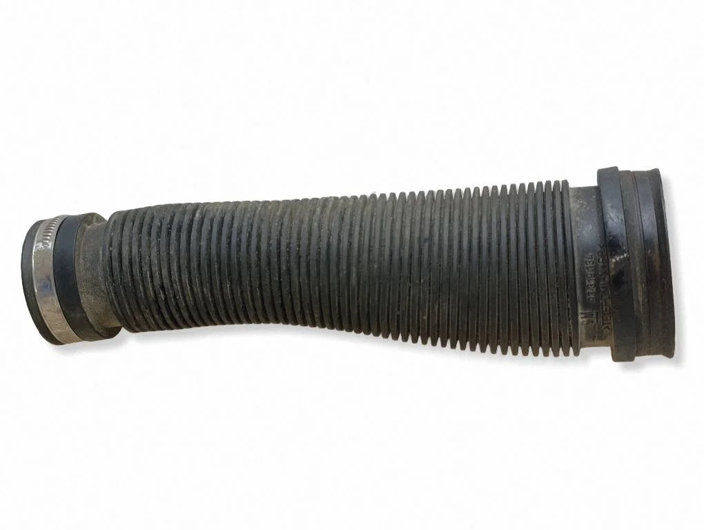 Air intake duct part – Opel Corsa C (2000-2006)
