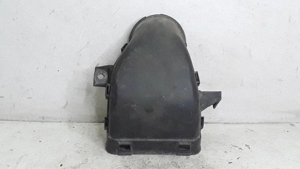 Air intake duct part – Volvo V50 (2004-2007)