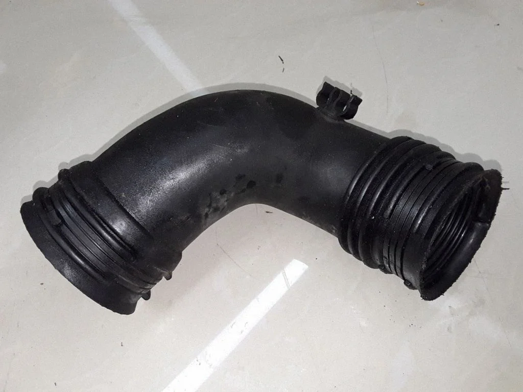 Air intake duct part 8200201614