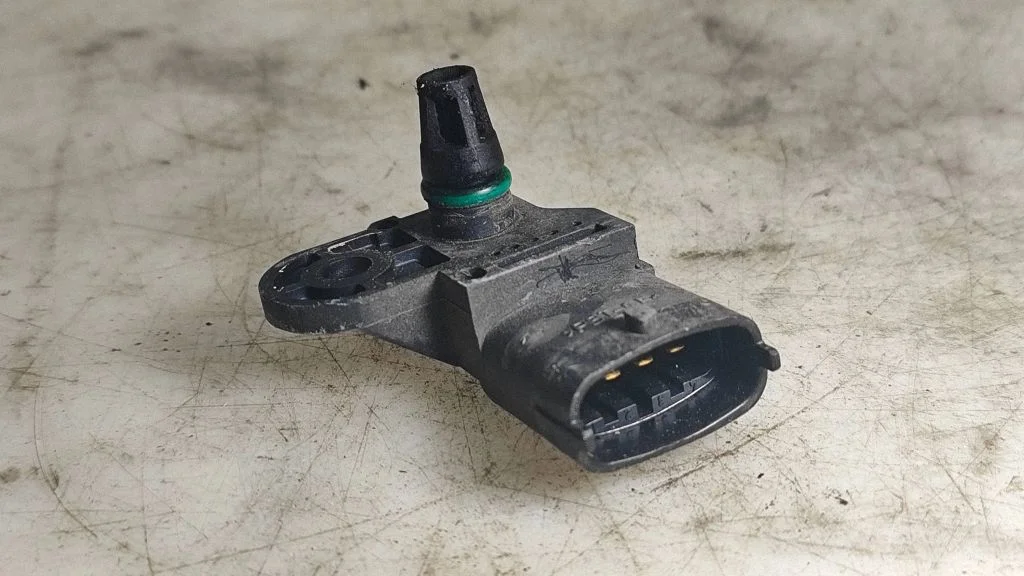Air pressure sensor 0261B04314