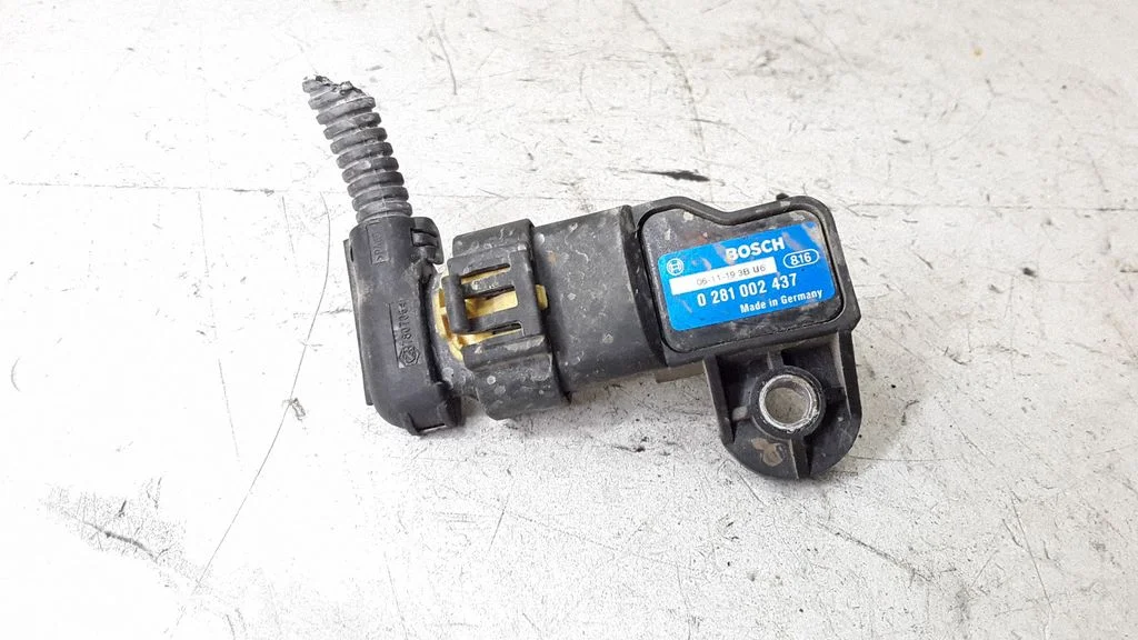 Air pressure sensor 0281002437