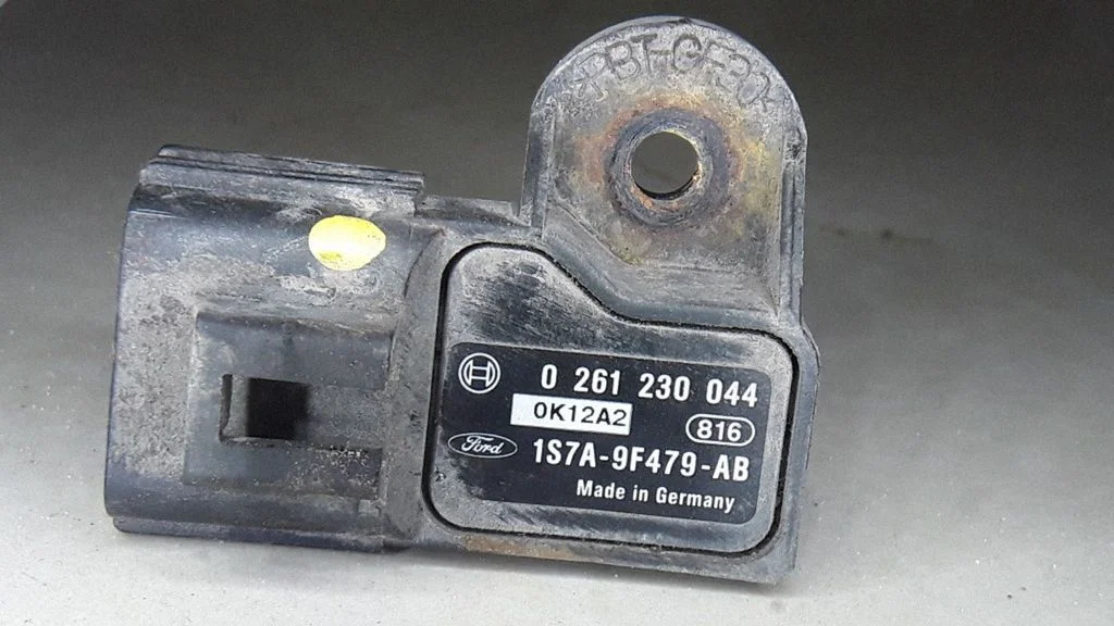 Czujnik ciśnienia powietrza – Ford Mondeo Mk III (2000-2007)
