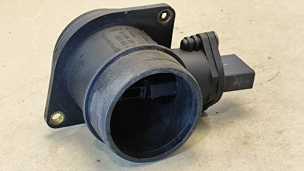 Mass air flow meter 06A906461