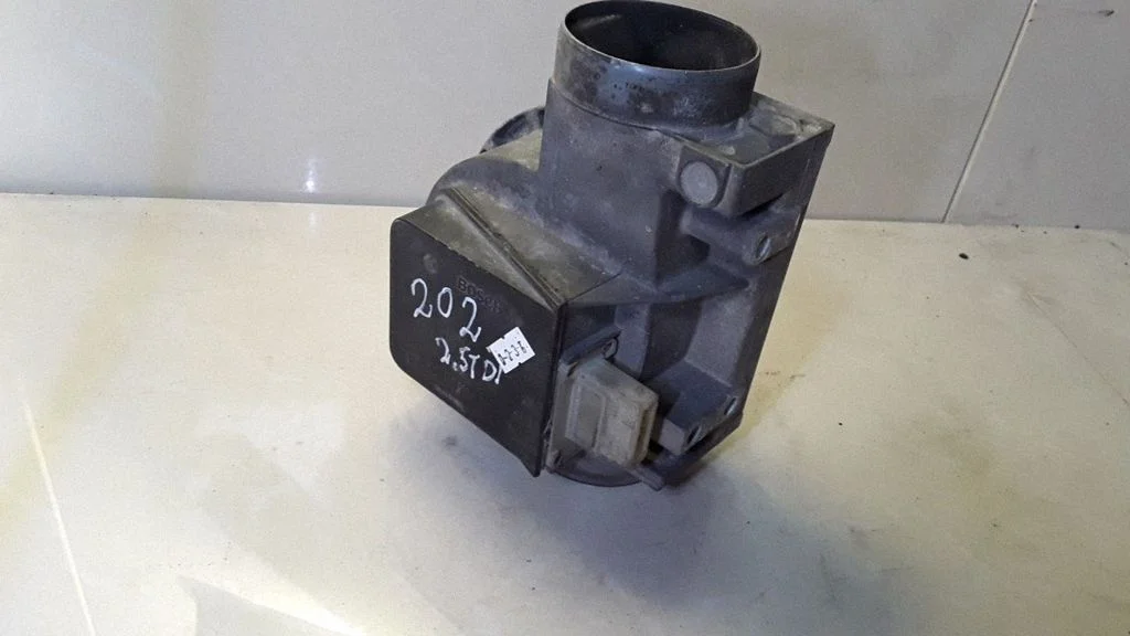 Mass air flow meter – Audi A6 S6 C4 4A (1994-1997)