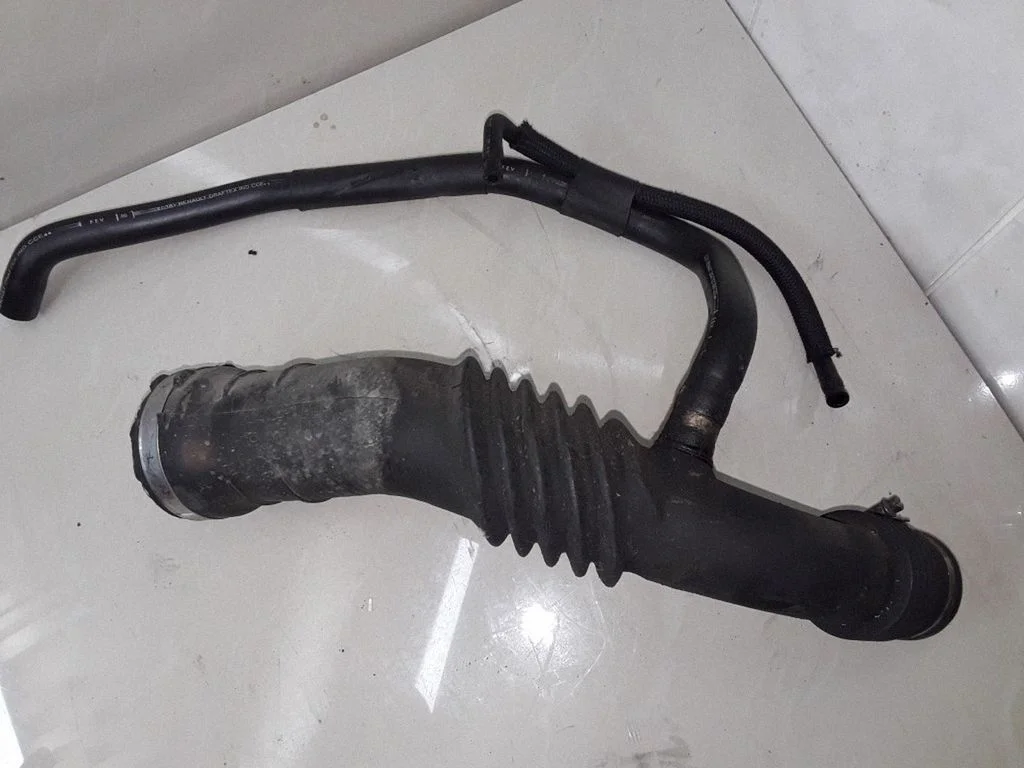 Air intake hose/pipe 7700111159
