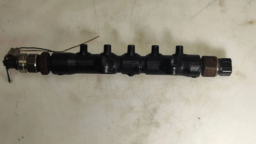 Kütuse magistraaltoru – Toyota Corolla Verso AR10 (2004-2009)