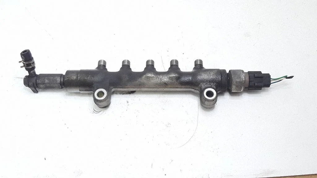 Kütuse magistraaltoru – Subaru Impreza III (2008-2011)