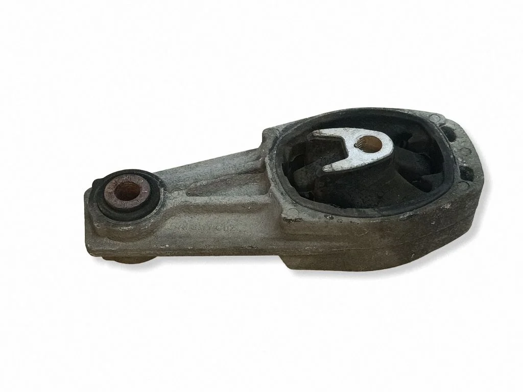 Engine mount bracket 9673005780