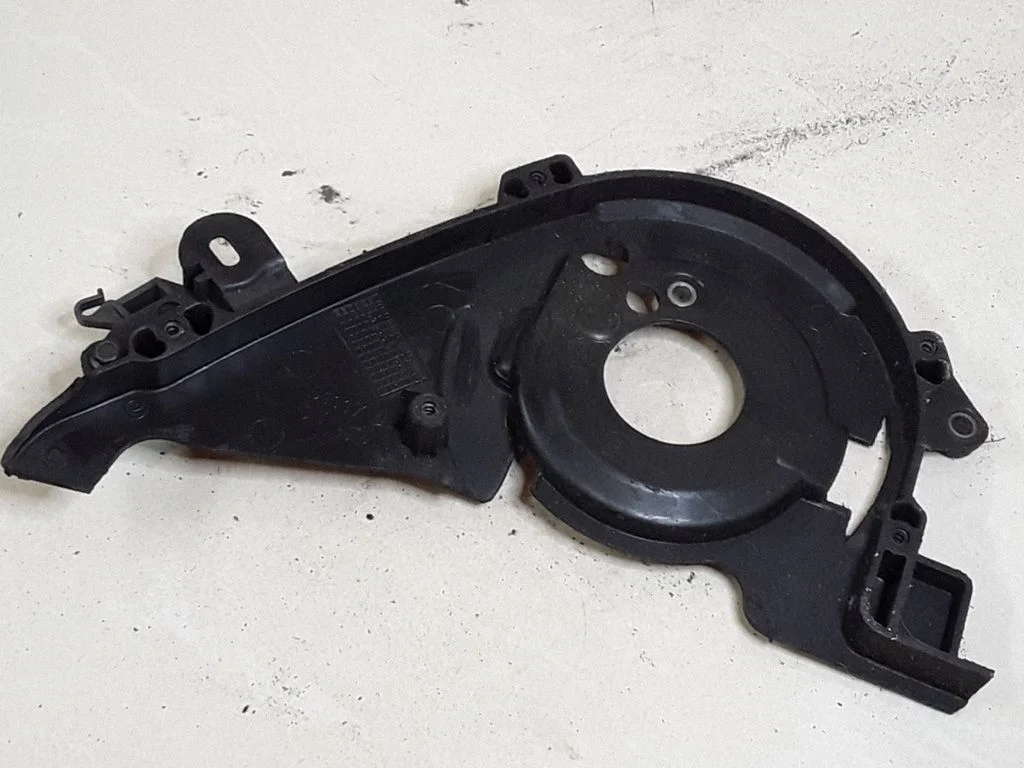 Timing belt guard (cover) – Ford Focus C-MAX (2003-2010)