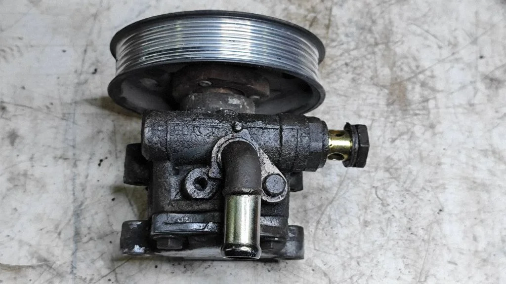 Pompa wspomagania 98VW3A674AA