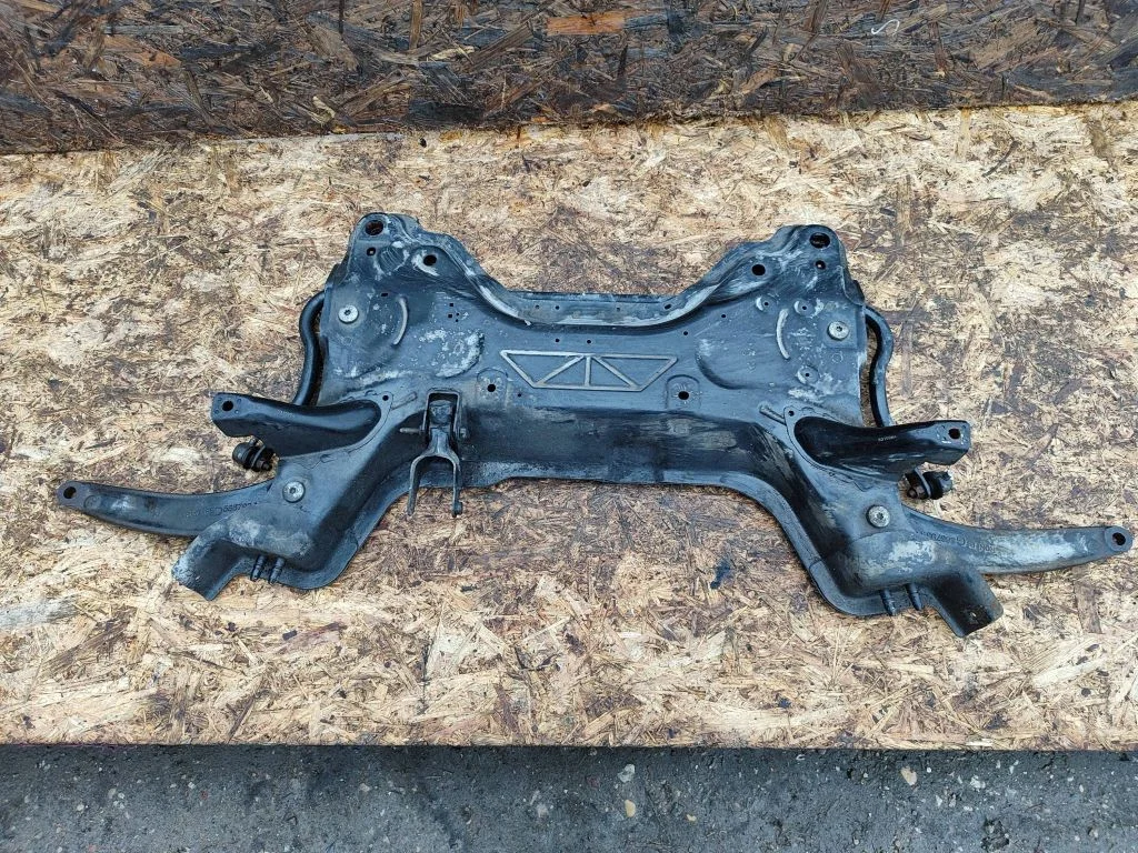 Front subframe – Citroen C4 I (2004-2010)