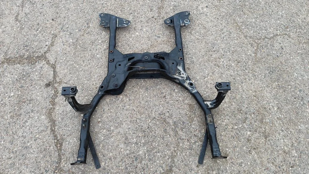 Front subframe – Mini Cooper Countryman R60 (2011-2016)