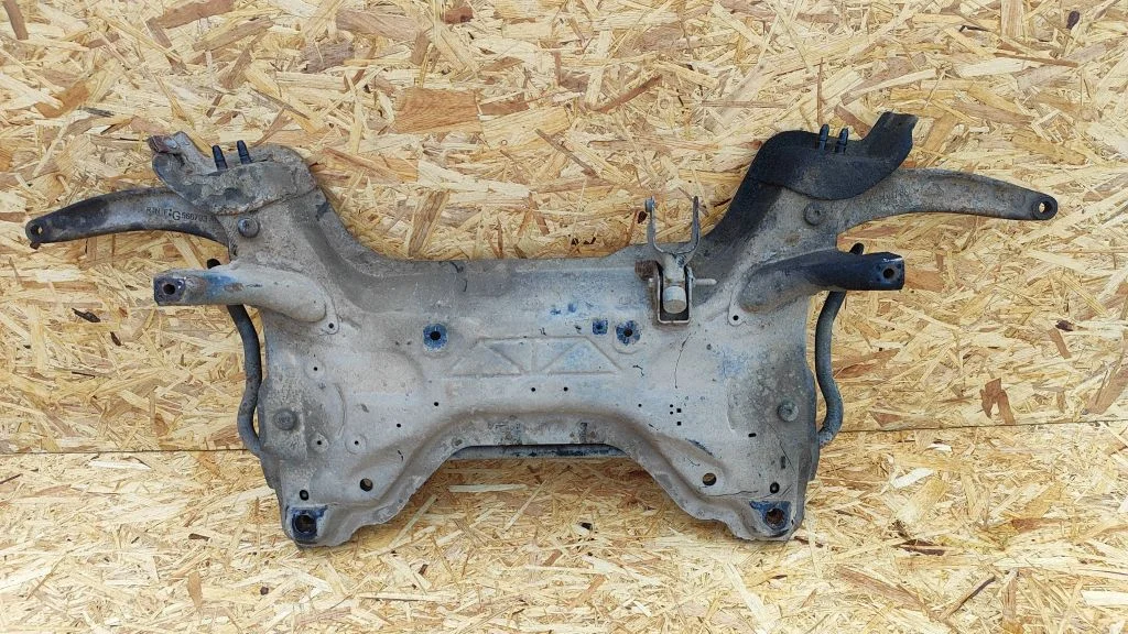Front subframe – Citroen C4 I (2004-2010)