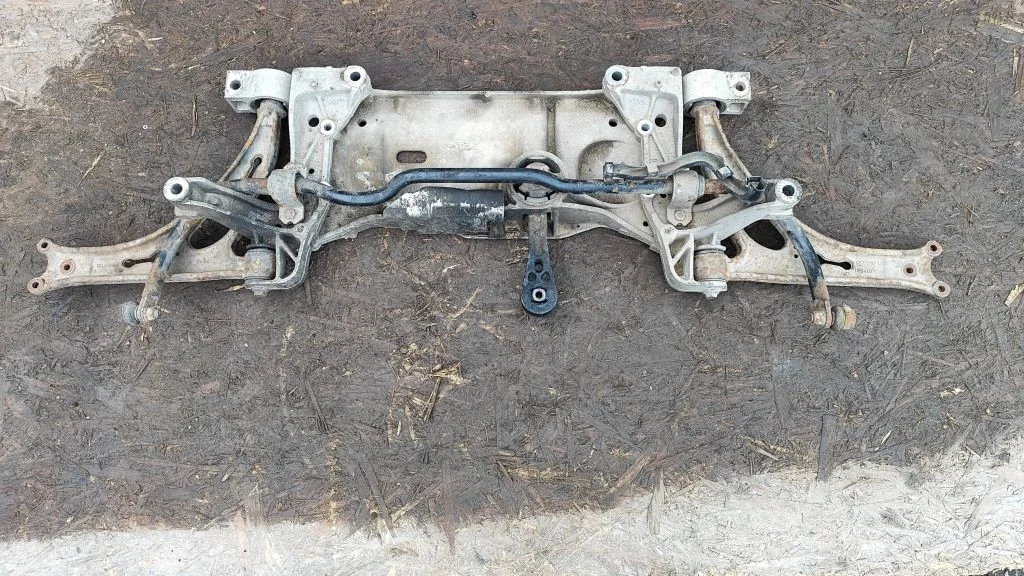 Front subframe – Seat Altea XL (2004-2015)