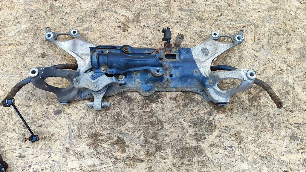 Front subframe – Honda Civic (2006-2011)