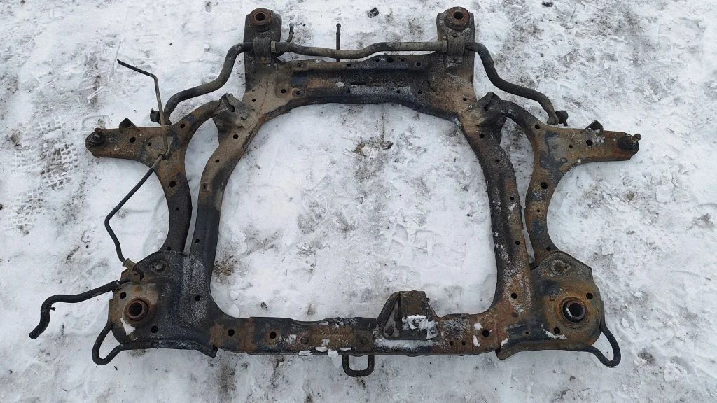 Front subframe – Hyundai Santa Fe (2006-2012)