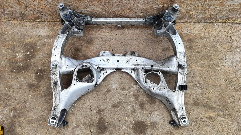 Front subframe – BMW 7 Series F01 F02 F03 F04 (2008-2016)