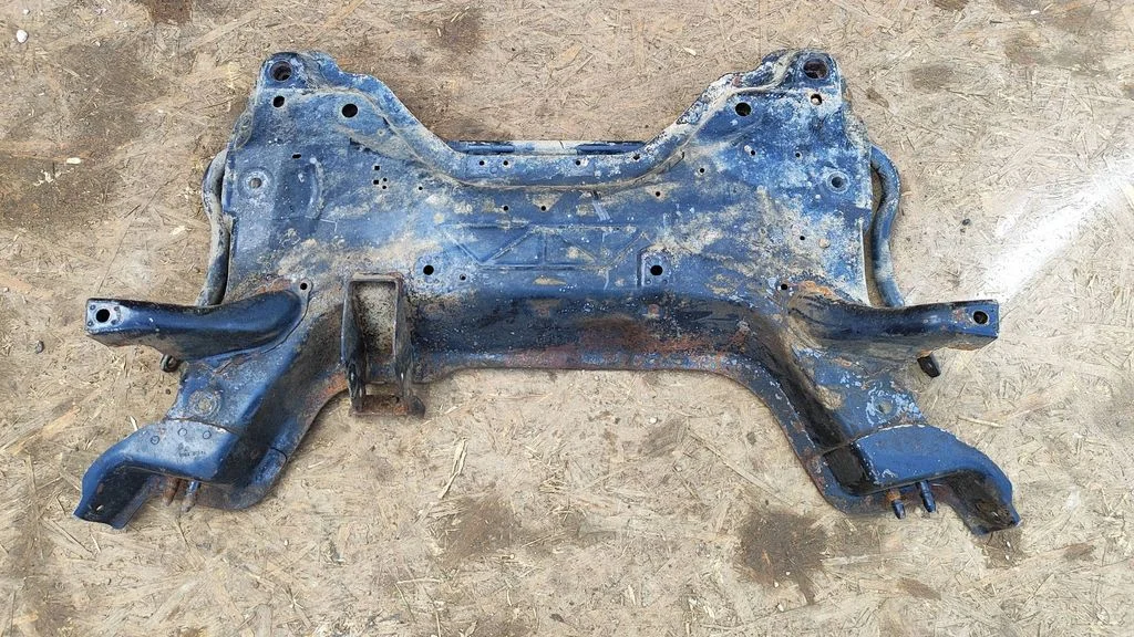 Front subframe – Citroen C4 I (2004-2010)