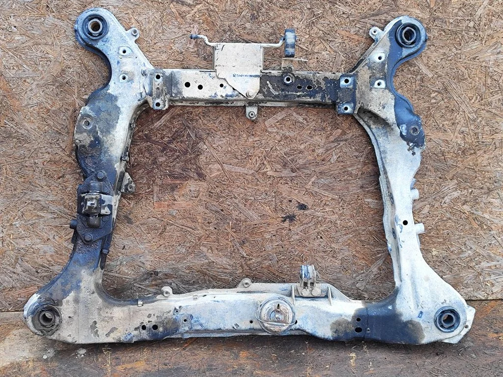 Front subframe – Volvo S60 (2001-2004)