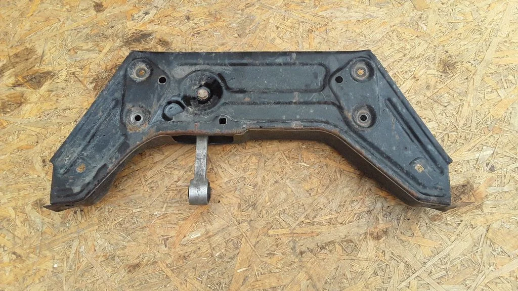Front subframe – Skoda Fabia Mk1 (6Y) (1999-2007)